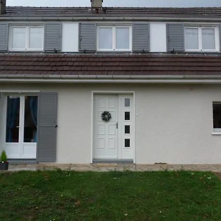 Holiday 4 Rue Du Chant De L'eure Pacy-sur-Eure
