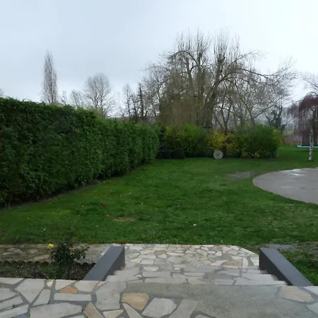 Holiday 4 Rue Du Chant De L'eure * Pacy-sur-Eure